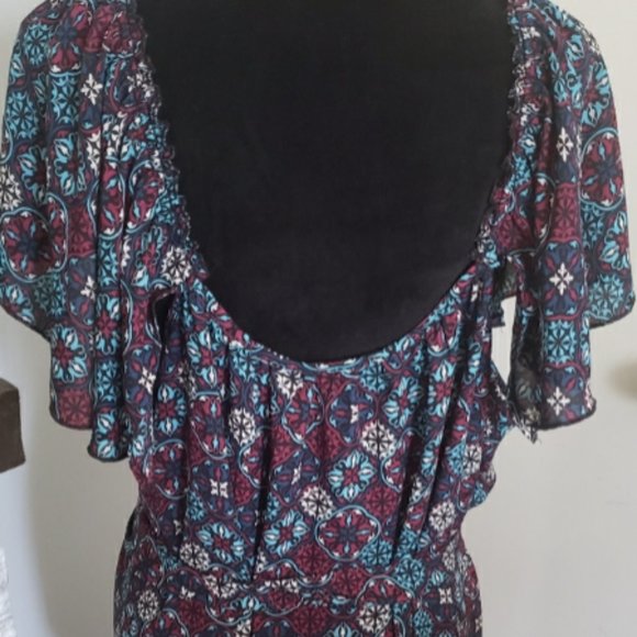 CHELSEA STUDIO Dress - 4X - Scooped Front & Back - - Picture 3 of 4